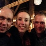 151212 kerstmarkt zaterdagavond gerrit janine en wouter