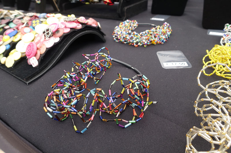 Sieraden van Ans Hendriksen deelnemer Kunstmarkt Wezup